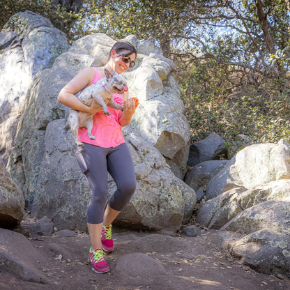 Chuckit! Air Fetch Ball Dog Toy, Medium (2.5 Inch Diameter), for dogs 20-60 lbs, Pack of 2